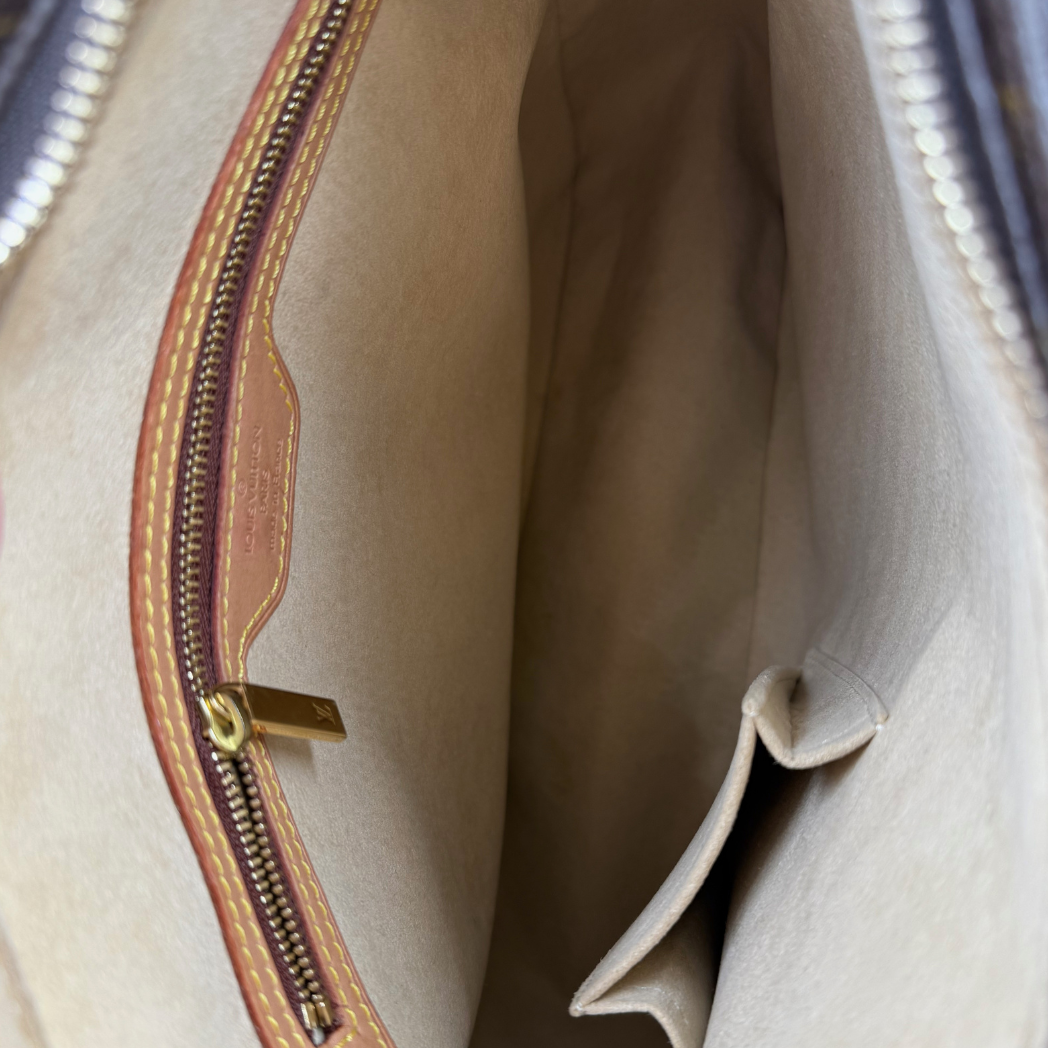 Louis Vuitton Looping GM Monogram Canvas