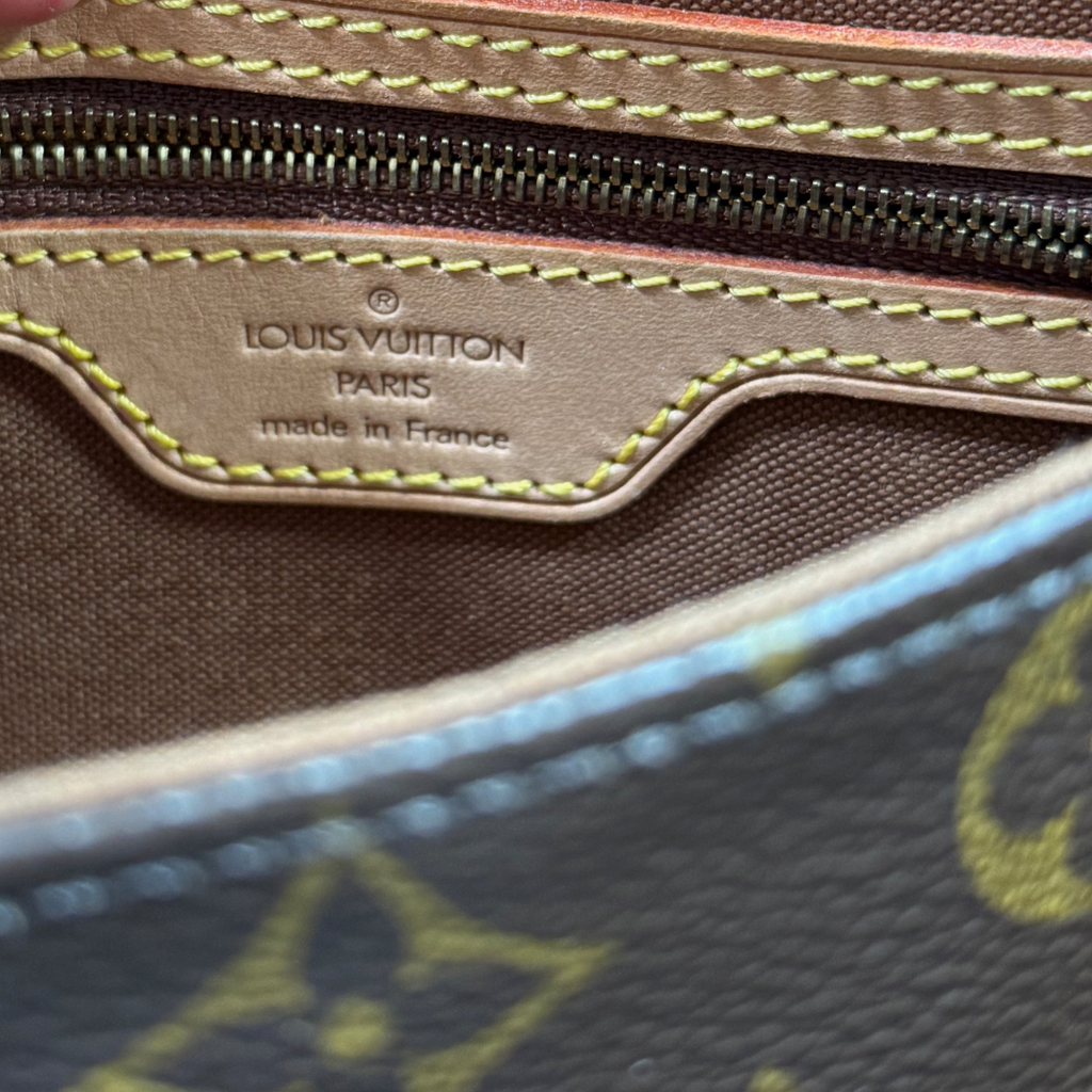 Louis Vuitton Looping Mini Monogram Canvas